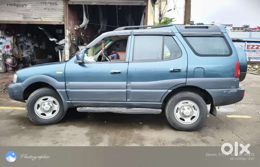 Tata Safari Vx Dicor 2011 New Tyre
