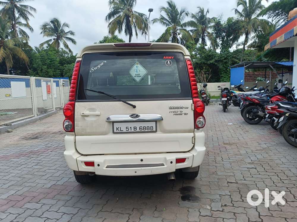 Mahindra Scorpio Vlx 2wd Abs At Bsiii, 2011, Diesel