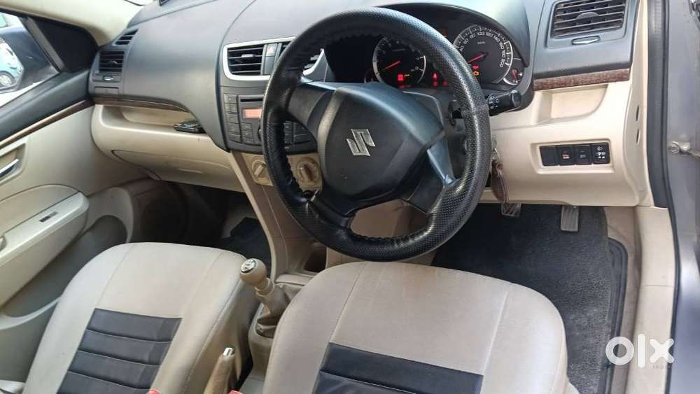 Maruti Suzuki Swift Dzire 1.2 Vxi Bsiv, 2014, Petrol
