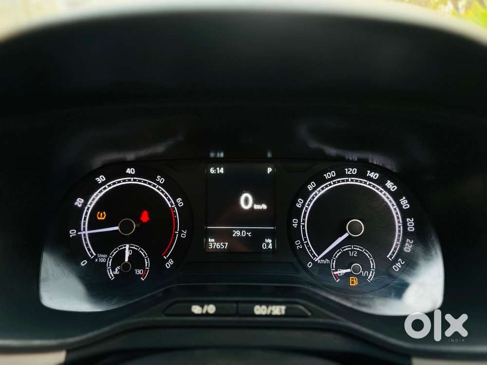 Skoda Kushaq 1.0 Tsi Ambition At, 2022, Petrol