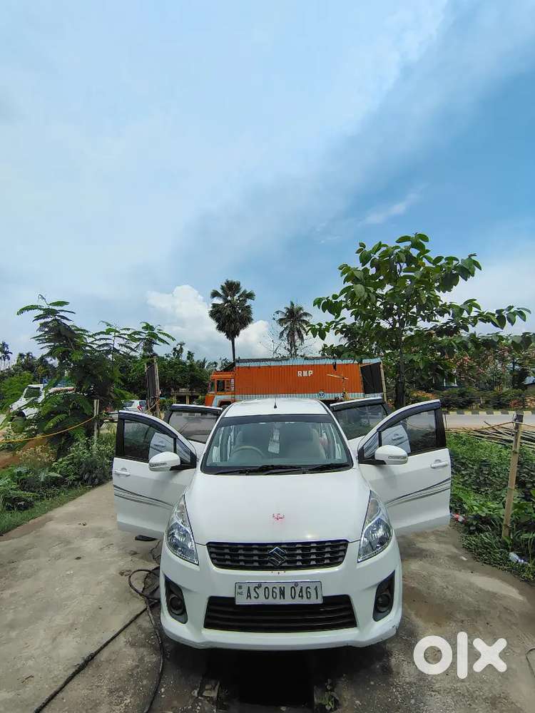 Maruti Suzuki Ertiga 2013