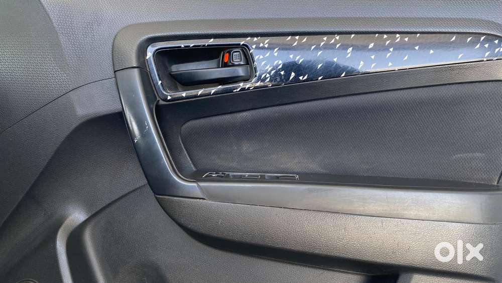 Maruti Suzuki Vitara Brezza Vdi (o), 2017, Diesel