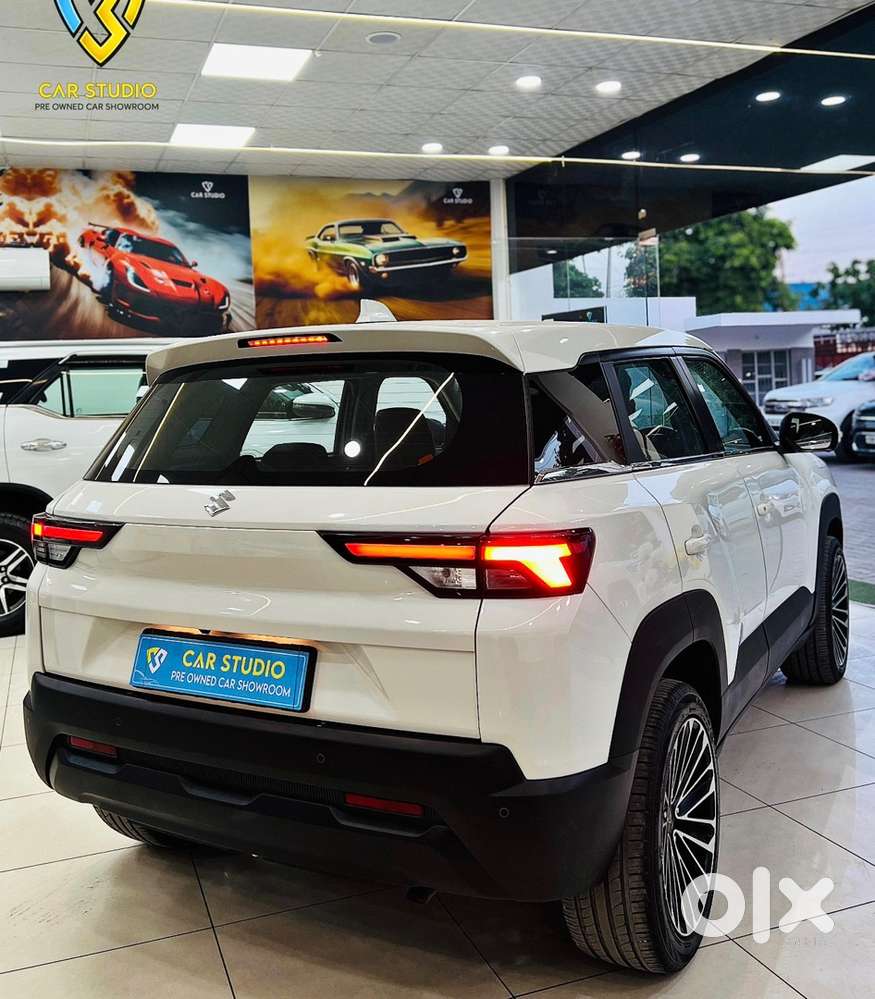 Maruti Suzuki Brezza Vxi 2025