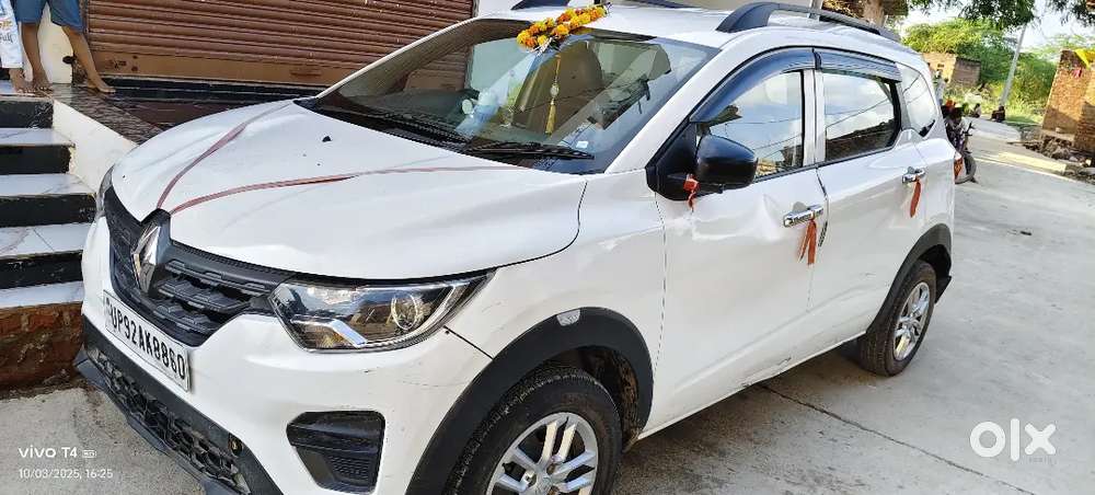 Mujhe Dusri Car Lena Xuv7xo
