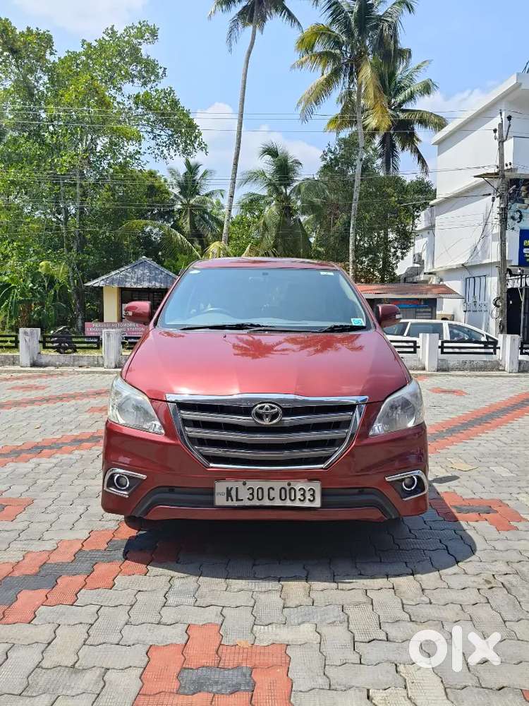 Toyota Innova 2012 Original Kerala