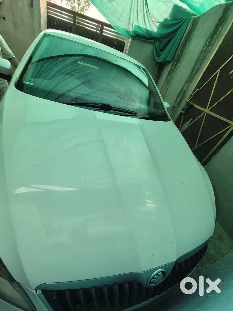 Skoda Rapid Elegance Tdi 2015 Car