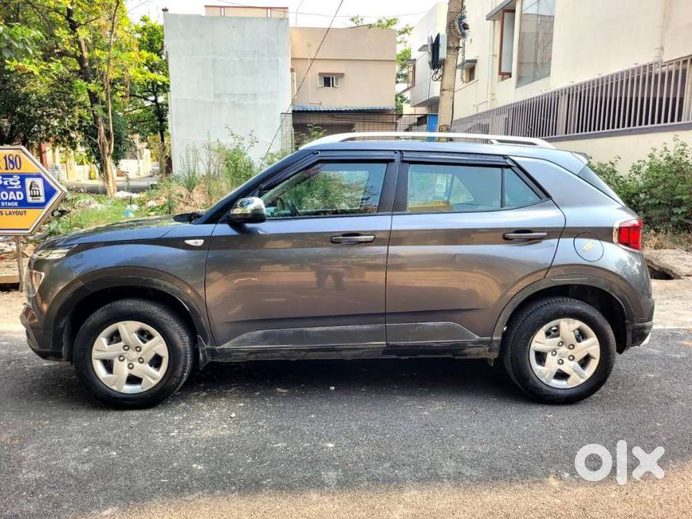 Hyundai Venue S Mt 1.2 Kappa, 2020, Petrol