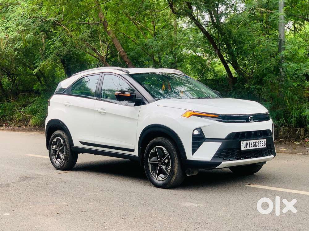 Tata Nexon Creative Plus S 1.2 Revotron Petrol 6 Amt, 2024, Petrol