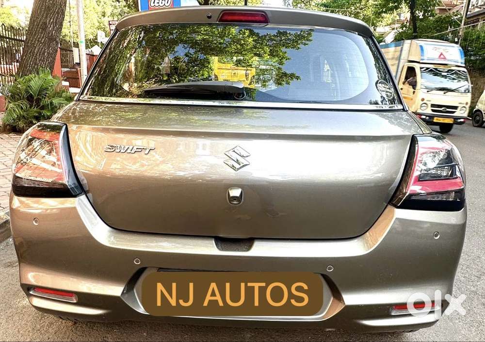 Maruti Suzuki Swift Zxi Plus Amt Dual Tone, 2025, Petrol