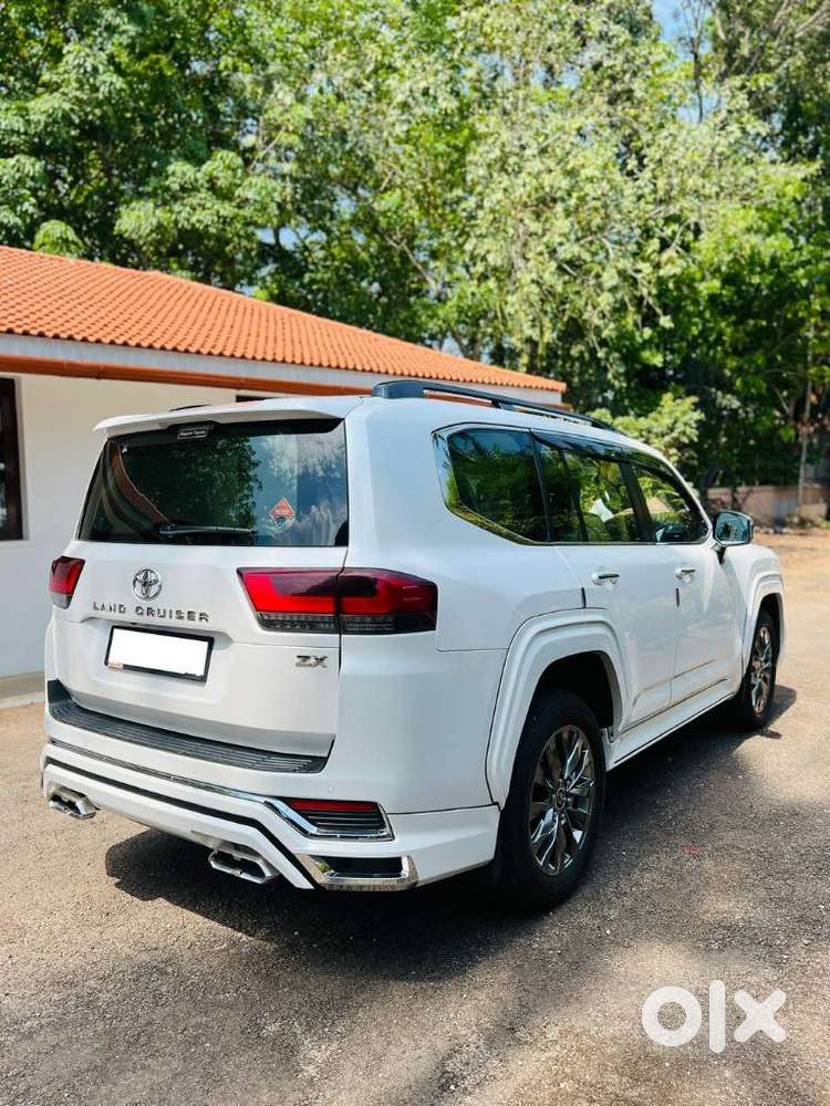 Toyota Land Cruiser 3.3 Zx Diesel, 2022, Diesel