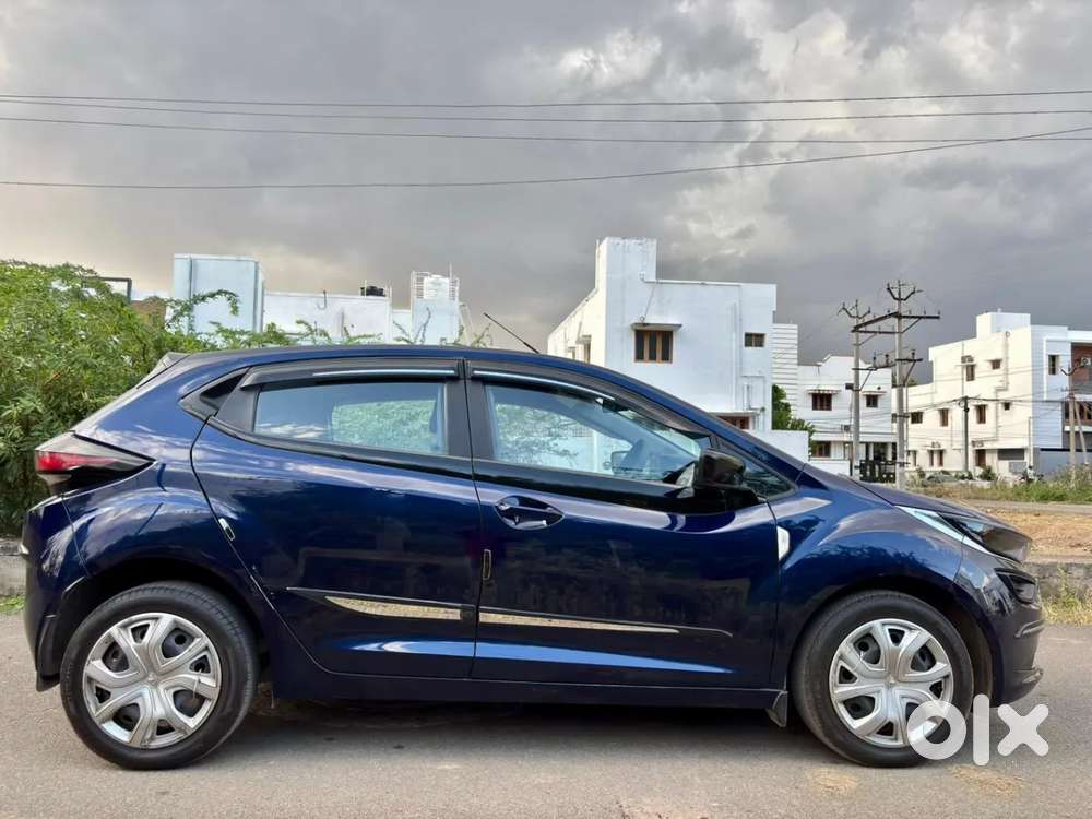 Tata Altroz Xm Plus Petrol, 2023, Petrol