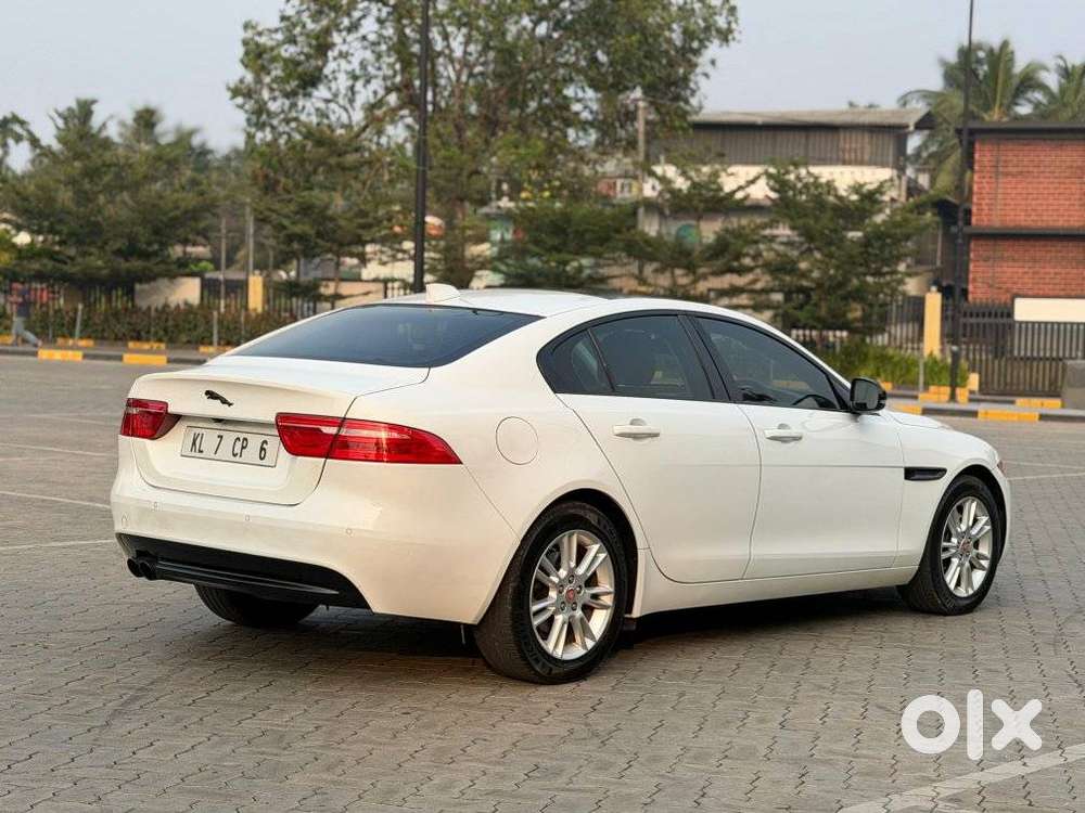 Jaguar Xe Prestige, 2017, Diesel