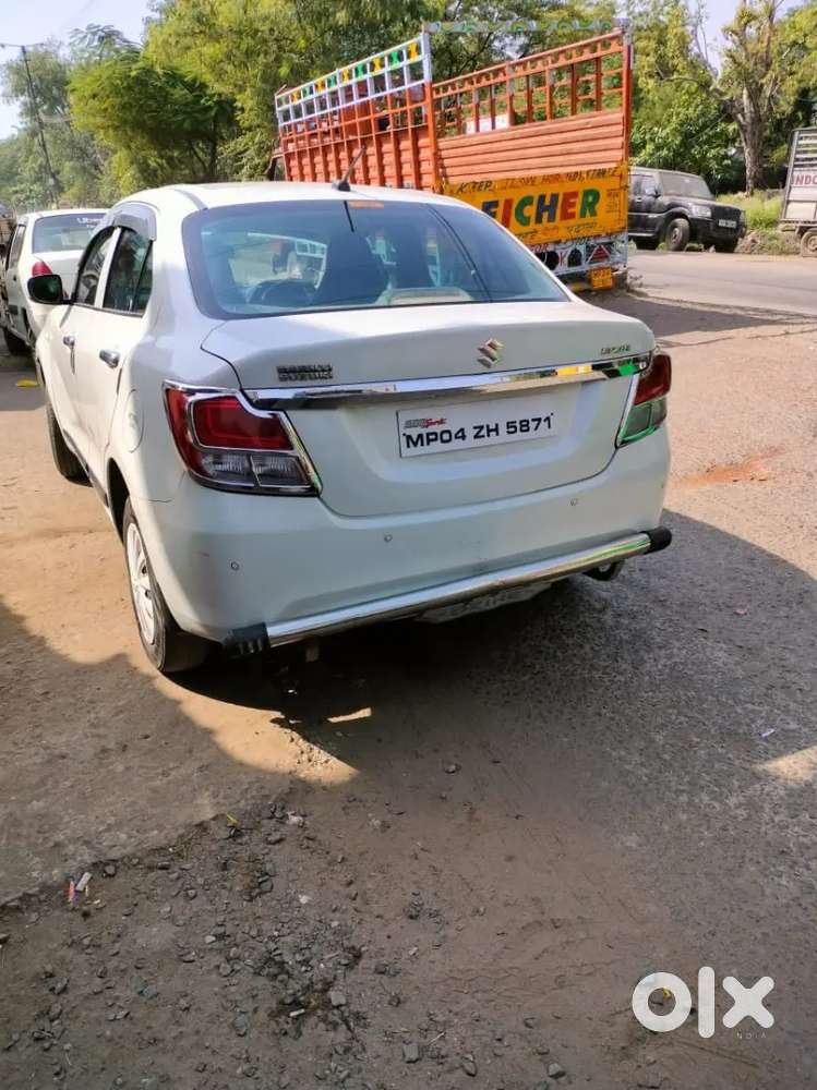 Maruti Suzuki Dzire 2018 Petrol Well Maintained