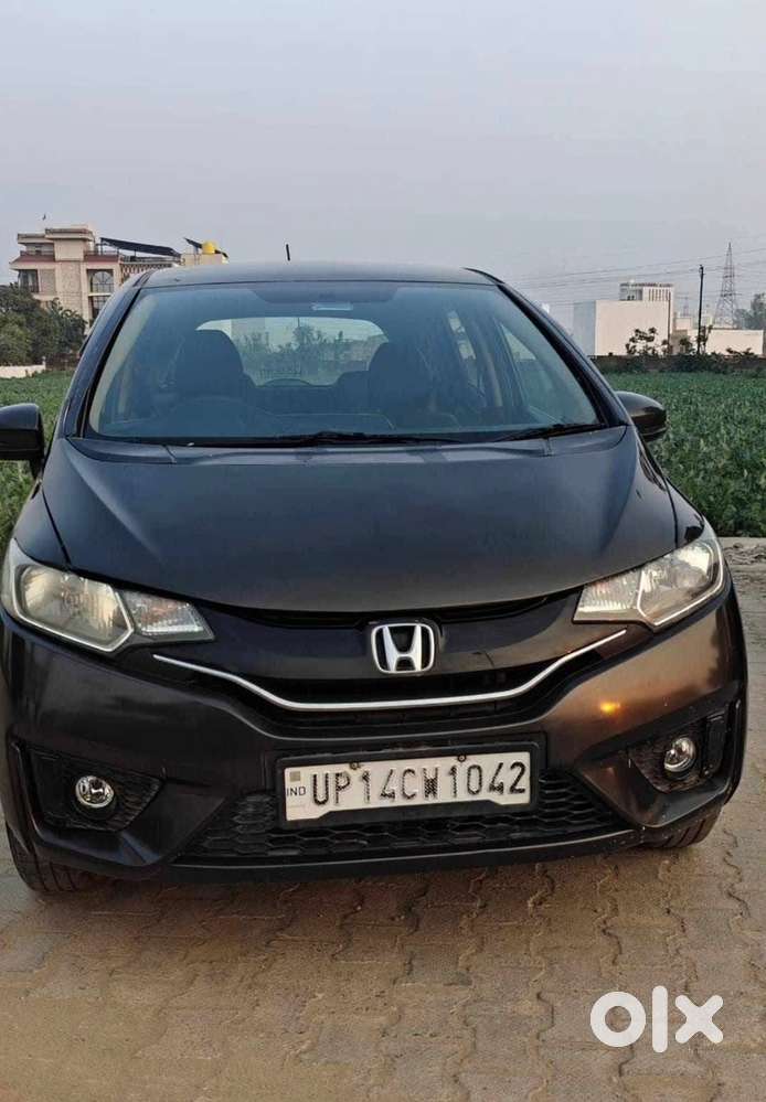2016 Honda Jazz Sv 2016 Diesel 23+ Average Exchange Offer Available