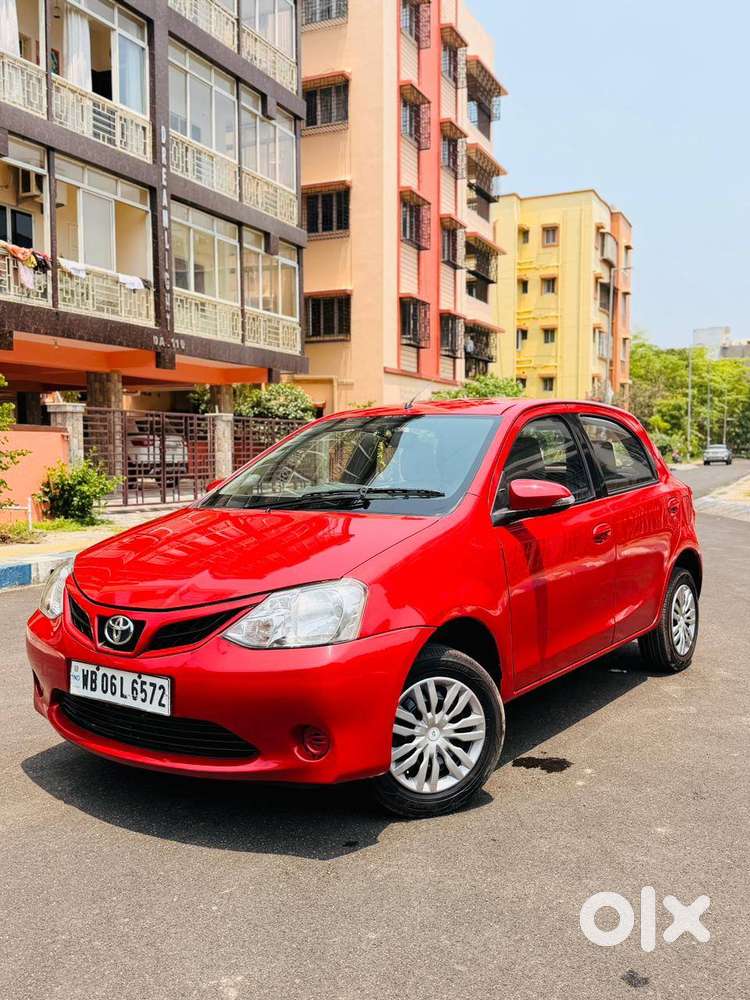 Toyota Etios Liva 2015 Petrol Well Maintained