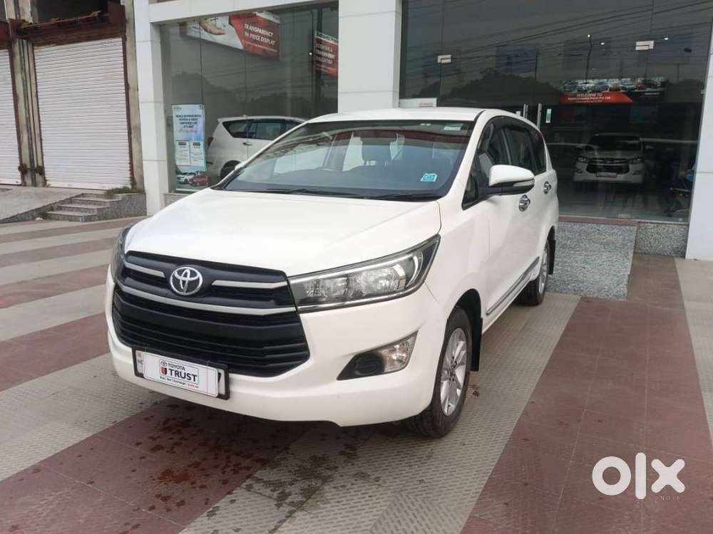 Toyota Innova Crysta 2.4 G Mt, 2017, Diesel