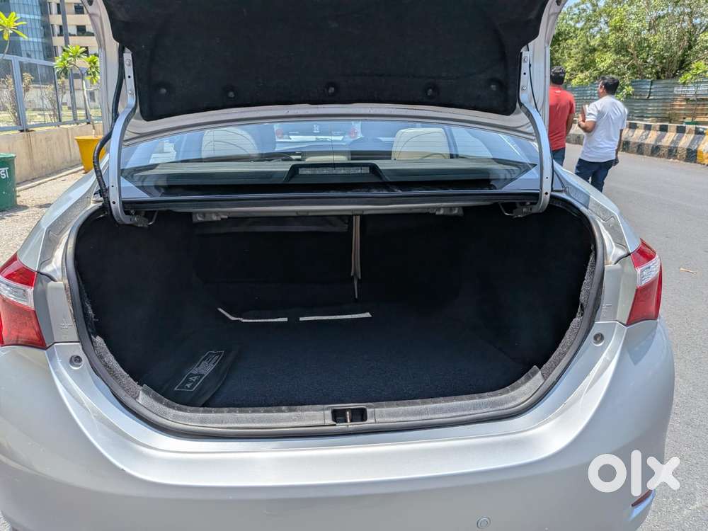 Toyota Corolla Altis Vl, 2017, Petrol