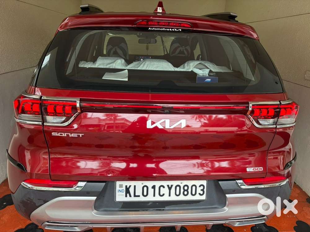 Kia Sonet Petrol Automatic 2023 Well Maintained