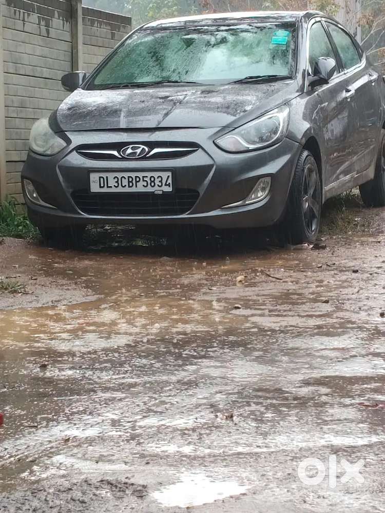 Hyundai Verna 1.6 Vtvt 2011