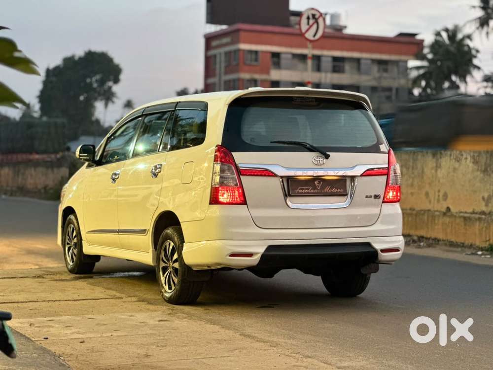 Toyota Innova 2.5 V 7 Str, 2014, Diesel