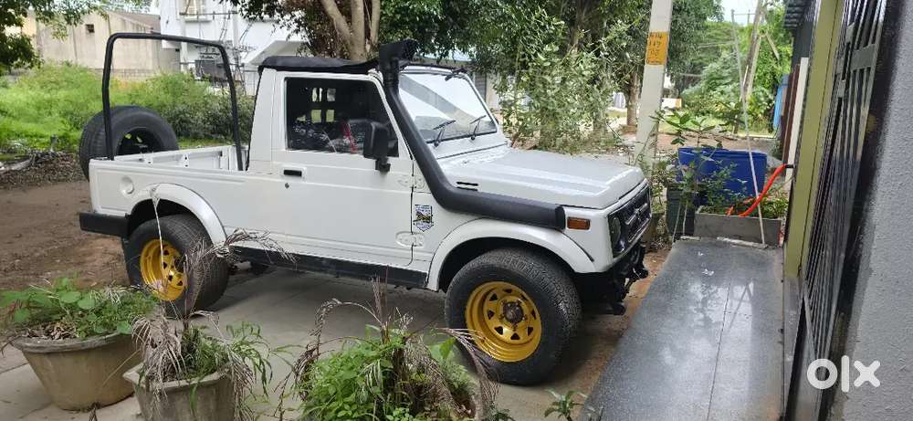 Maruti Suzuki Gypsy  Mpfi 2012