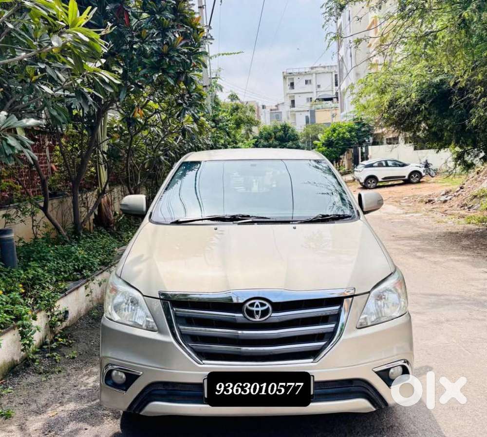 Toyota Innova 2.5 Z Diesel 7 Seater, 2015, Diesel