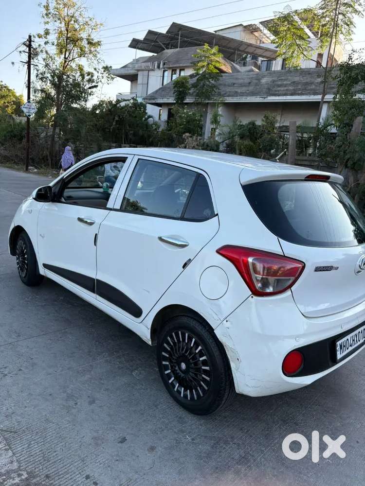 Hyundai I 10 Grand 2017 2nd Owner