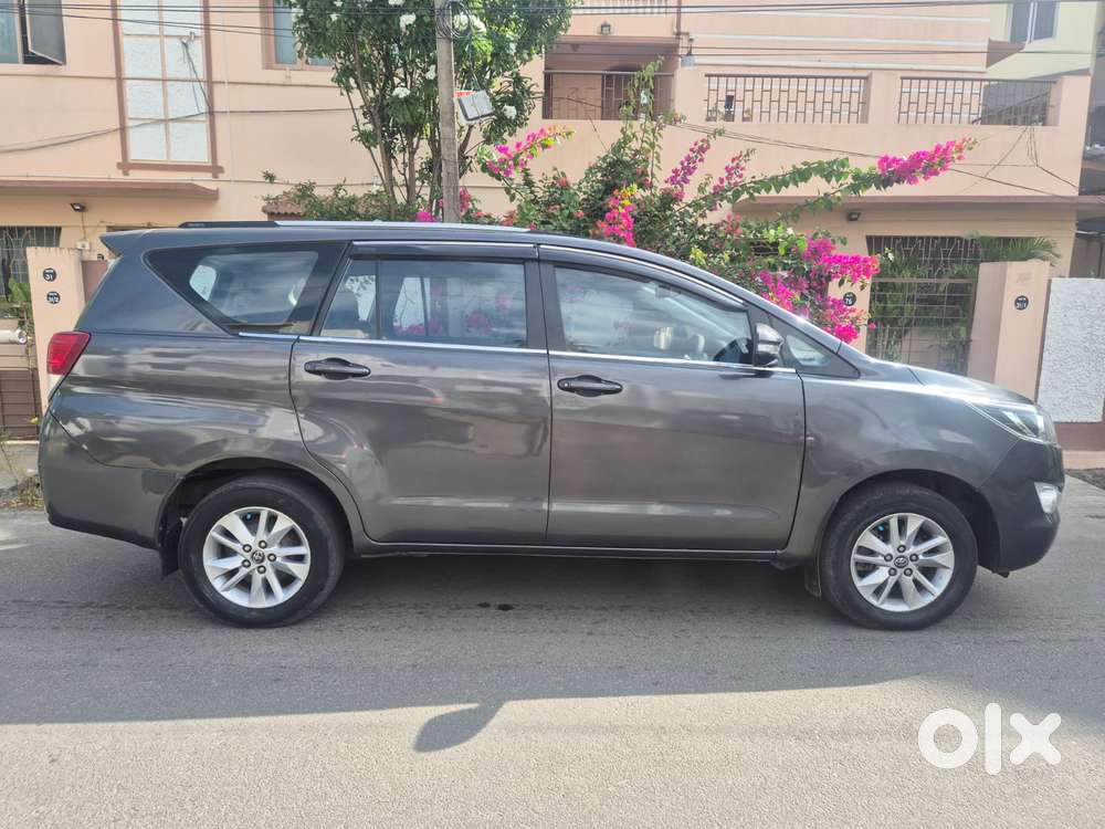 Toyota Innova Crysta 2.8 Gx At, 2018, Diesel