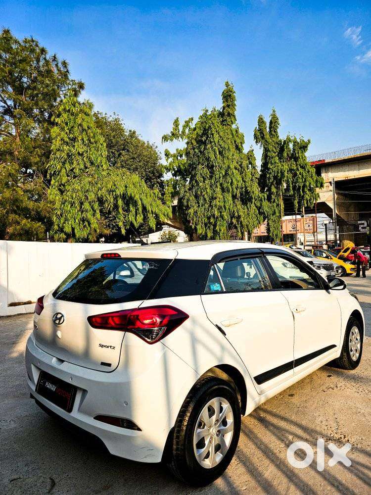 Hyundai I20 Sportz 1.2 Bs-iv, 2016, Petrol