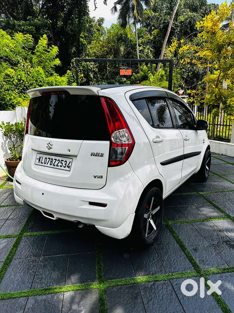 Maruti Suzuki Ritz Vxi 2015