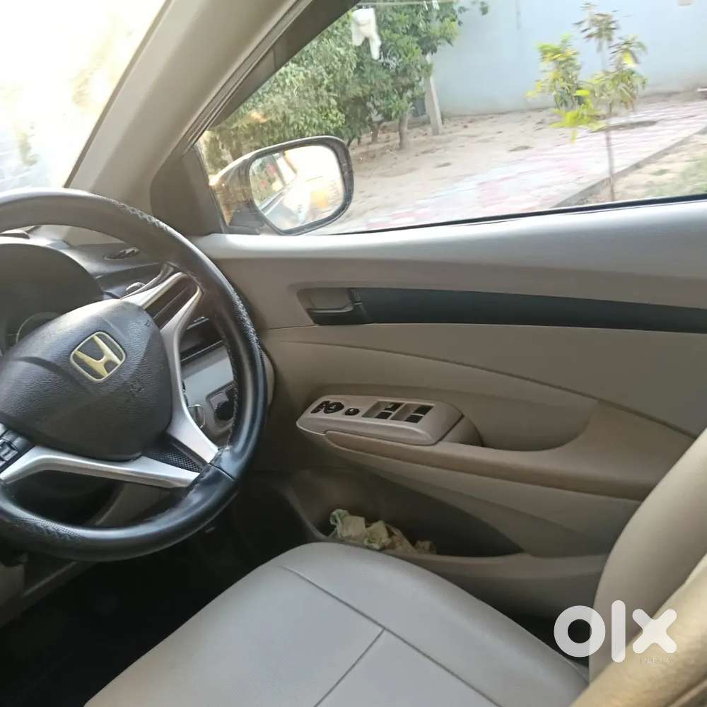 Showroom Condition Honda City Automatic Petrol 2009