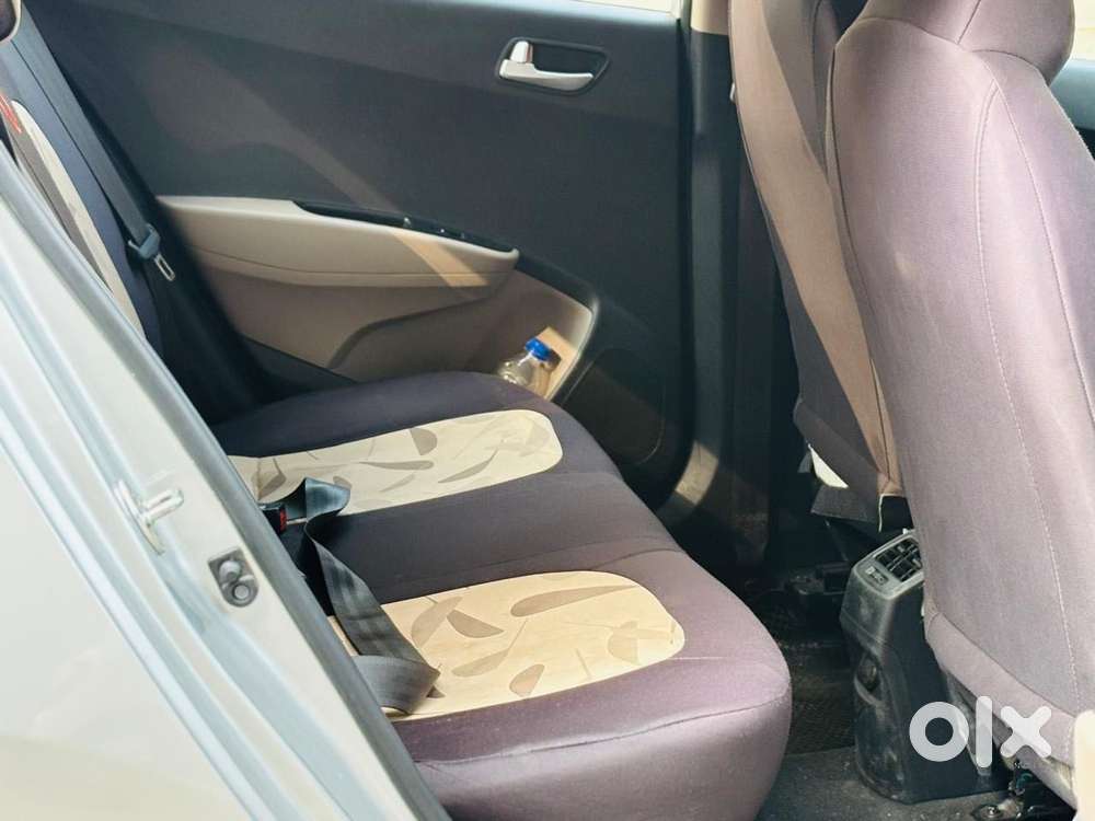 Hyundai Grand I10 Asta Automatic 1.2 Kappa Vtvt, 2015, Petrol