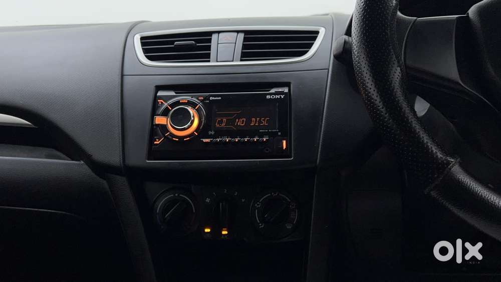 Maruti Suzuki Swift 1.2 Lxi (o), 2017, Petrol