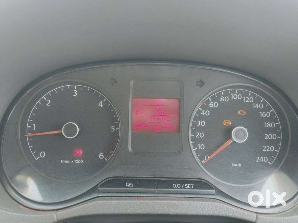 Volkswagen Vento 2010-2013 Diesel Highline, 2012, Diesel