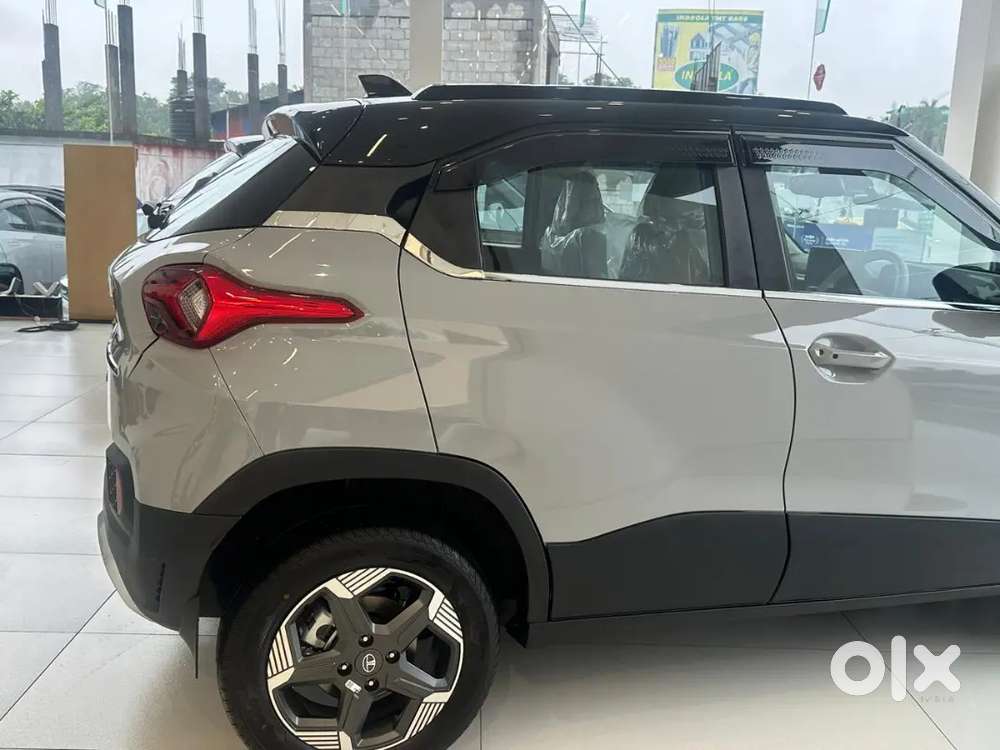 Tata Punch Ev 2025 Electric 0 Km Driven