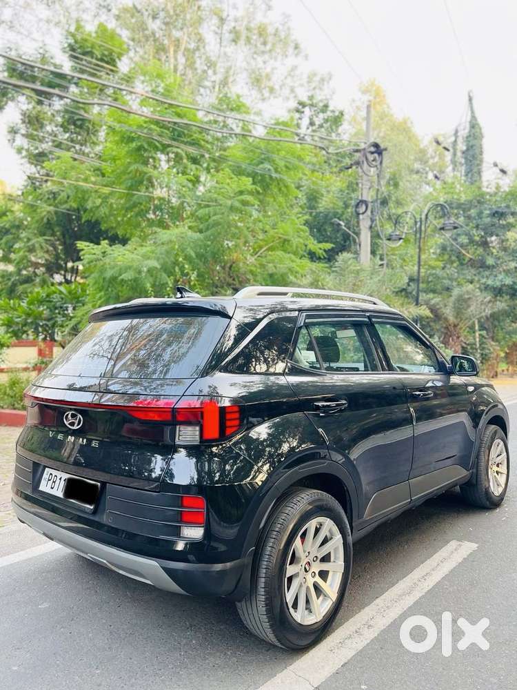 Hyundai Venue 1.2 S Plus, 2025, Petrol