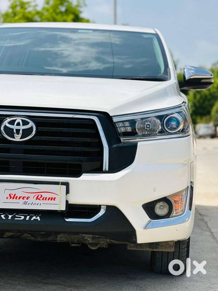 Toyota Innova Crysta 2.4 Z 7 Str, 2023, Diesel