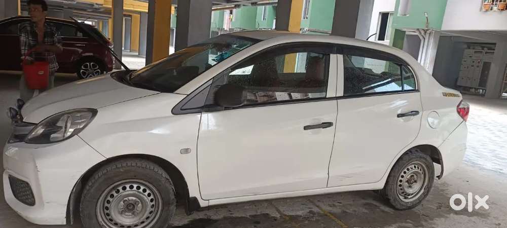 Honda Amaze 2017 Diesel  165000 Km Driven Commercial