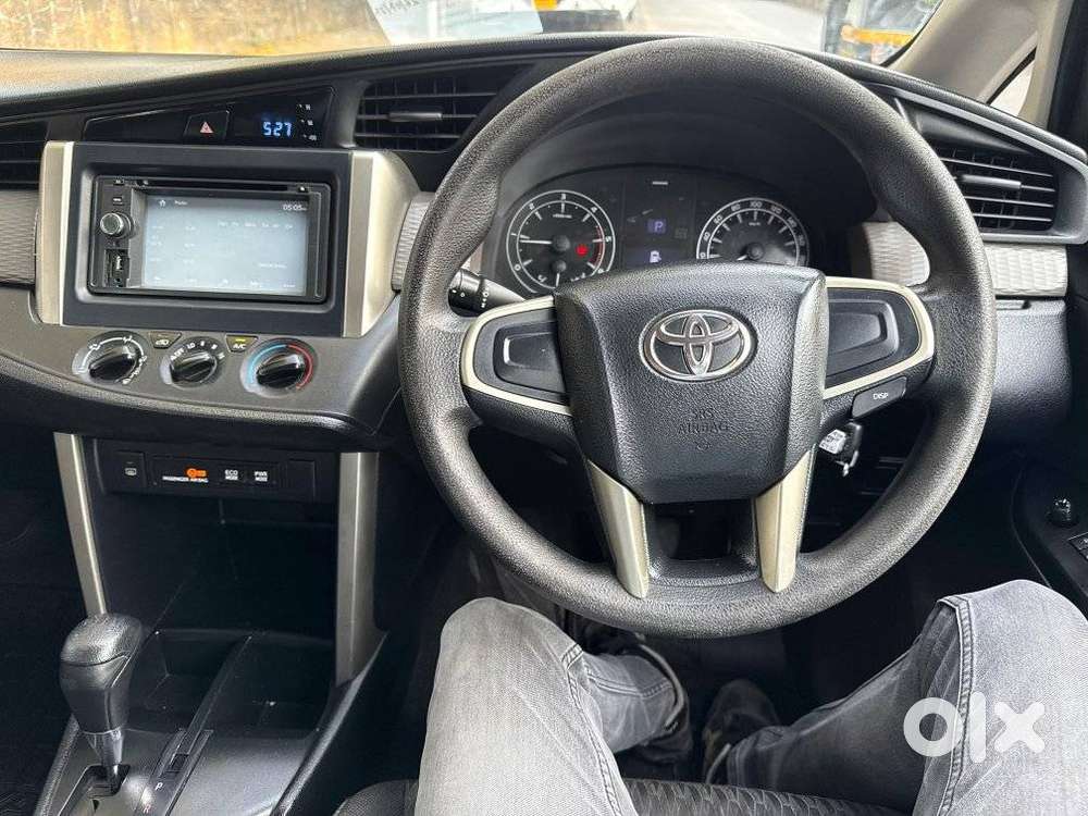 Toyota Innova Crysta 2.8 Gx At, 2017, Diesel