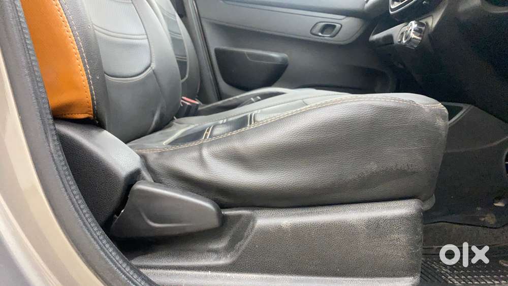 Renault Kwid 2015-2019 1.0 Rxt Amt, 2017, Petrol