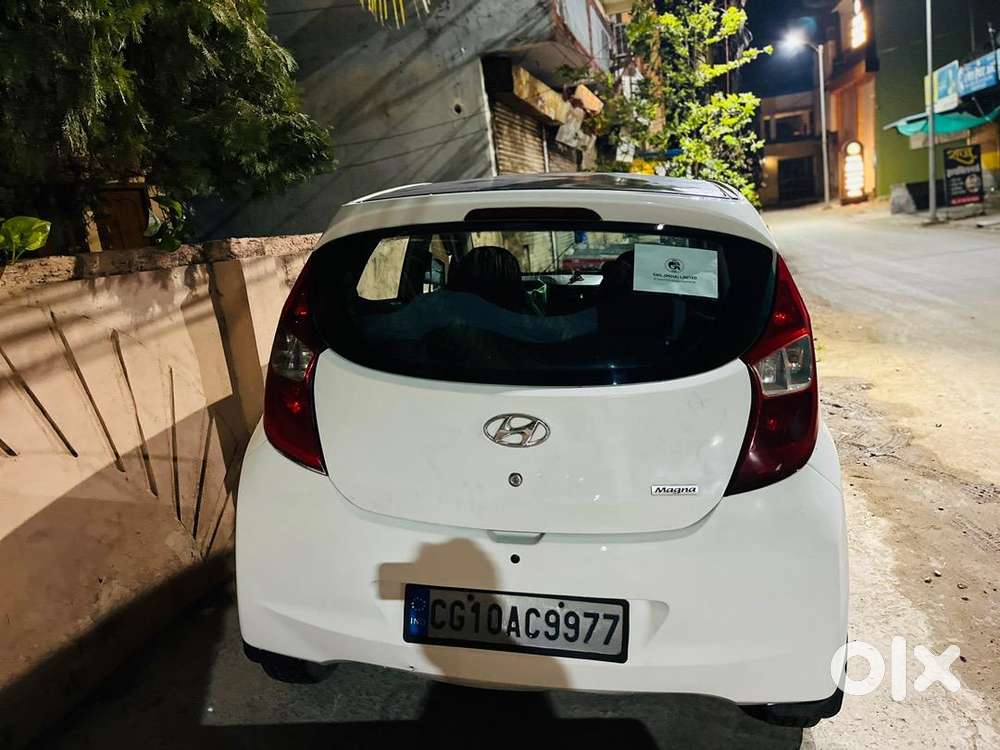2016 Hyundai Petrol Car