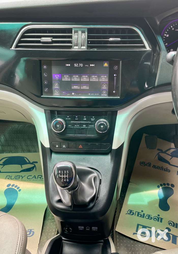 Mahindra Marazzo M8, 2019, Diesel