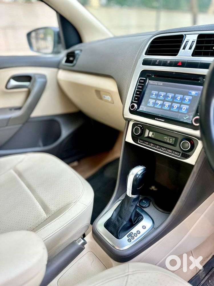 Volkswagen Vento 1.2 Tsi Highline Plus, 2015, Petrol