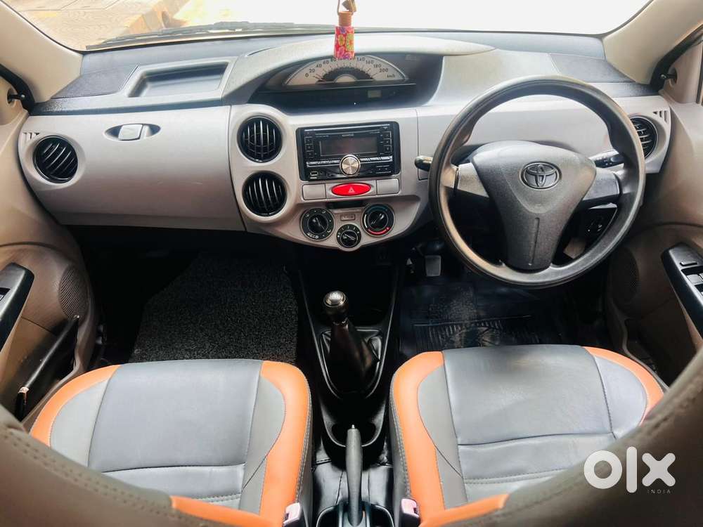 Toyota Etios Xclusive Petrol, 2011, Cng & Hybrids