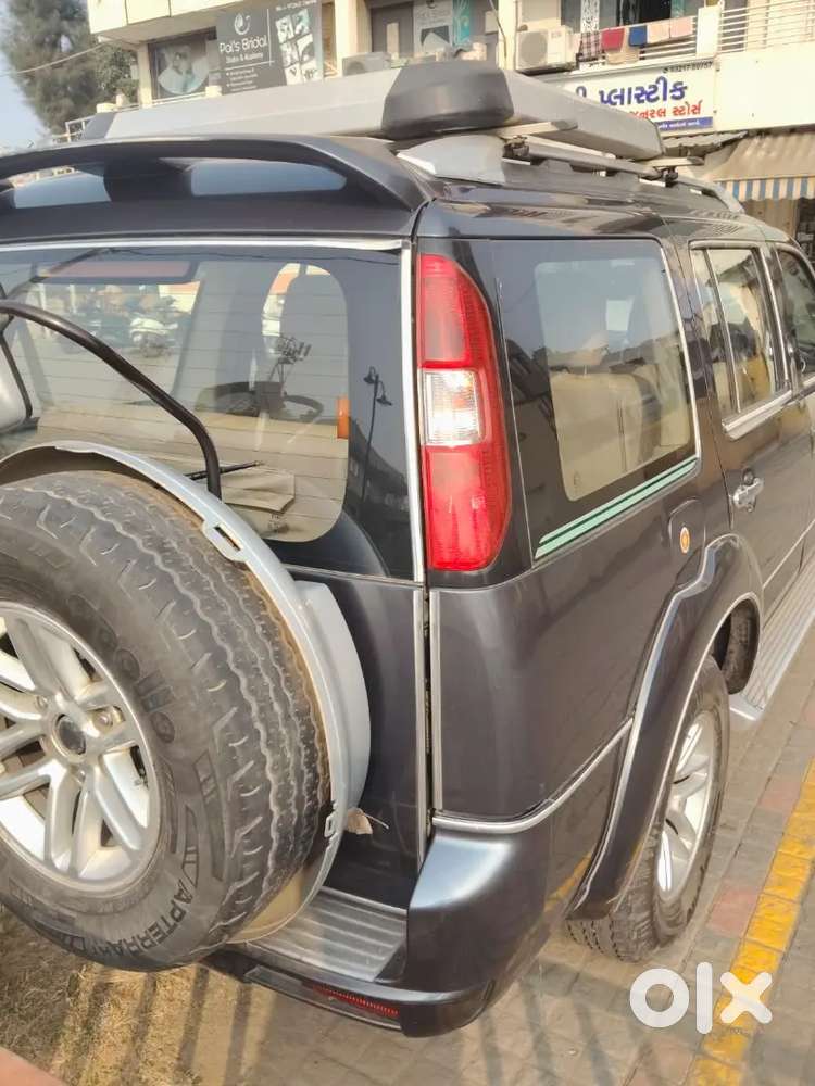 Ford Endeavour 4x4 2012 Model