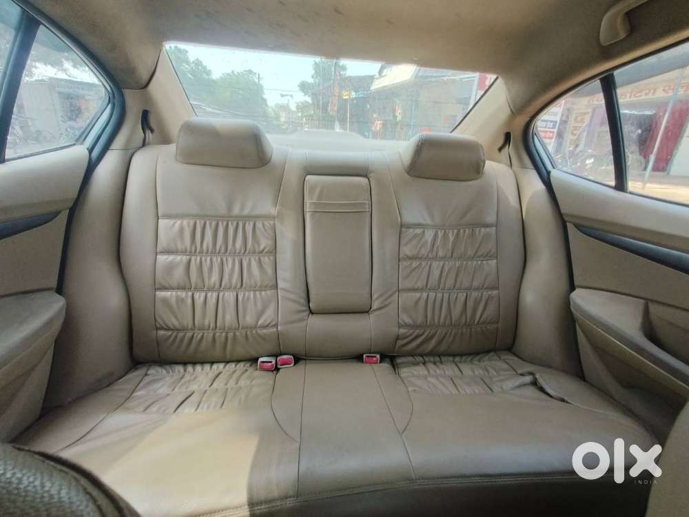 Honda City V Petrol 2013