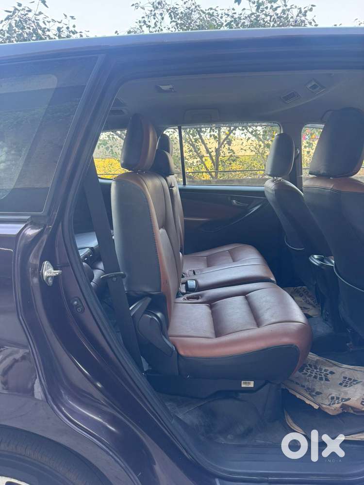 Toyota Innova Crysta 2.4 G Mt, 2021, Diesel