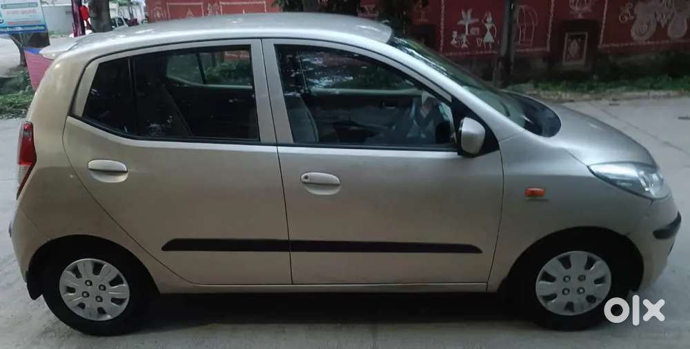Hyundai I10 Sportz 2010 With 100000 Km
