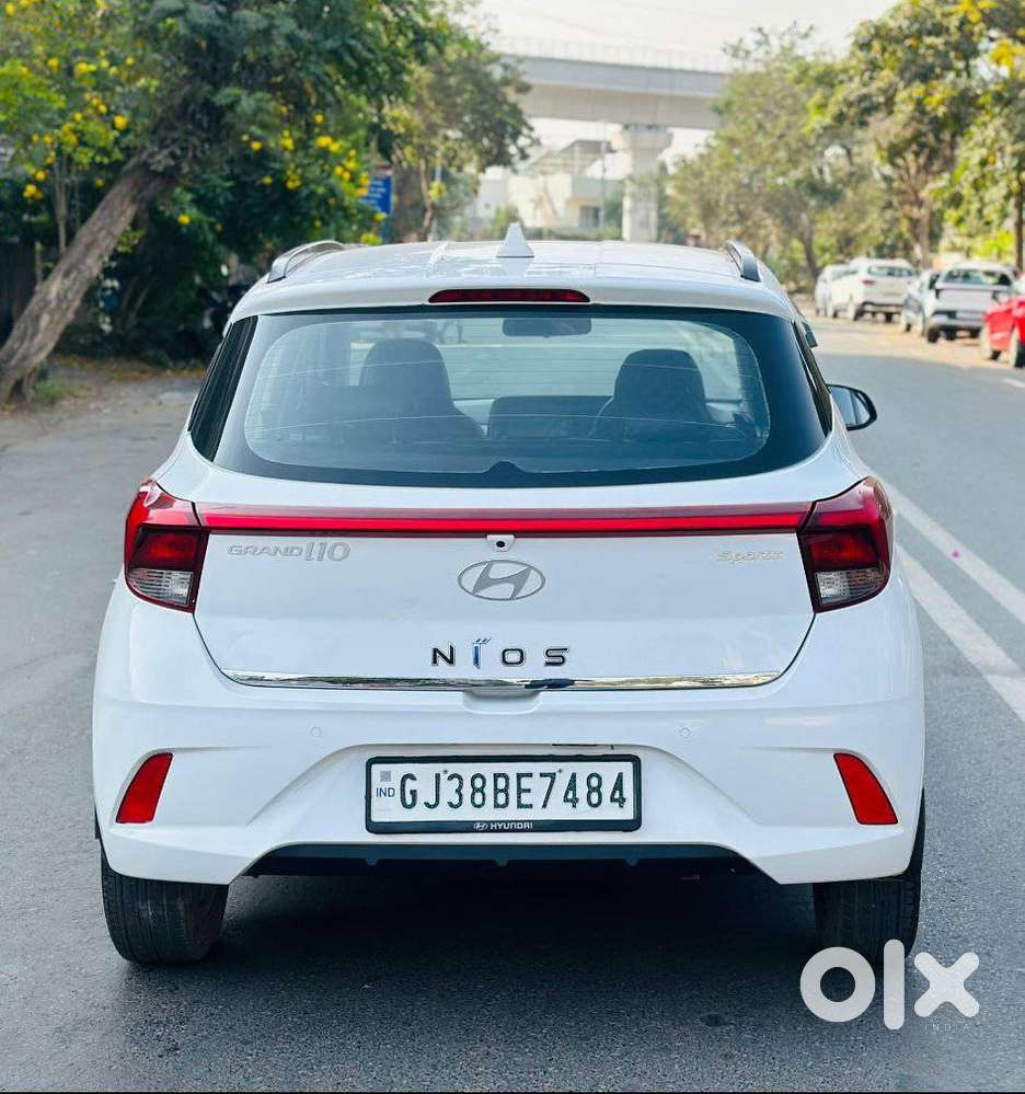 Hyundai Grand I10 Nios Sportz, 2023, Petrol