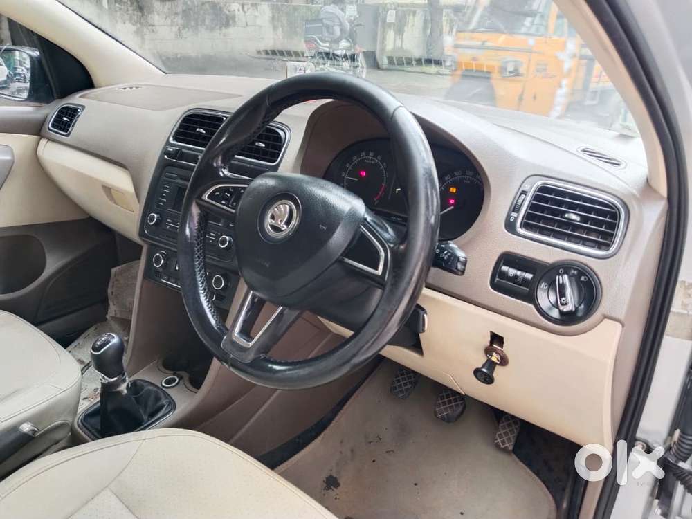 Skoda Rapid 1.5 Tdi Cr Elegance Plus, 2015, Diesel